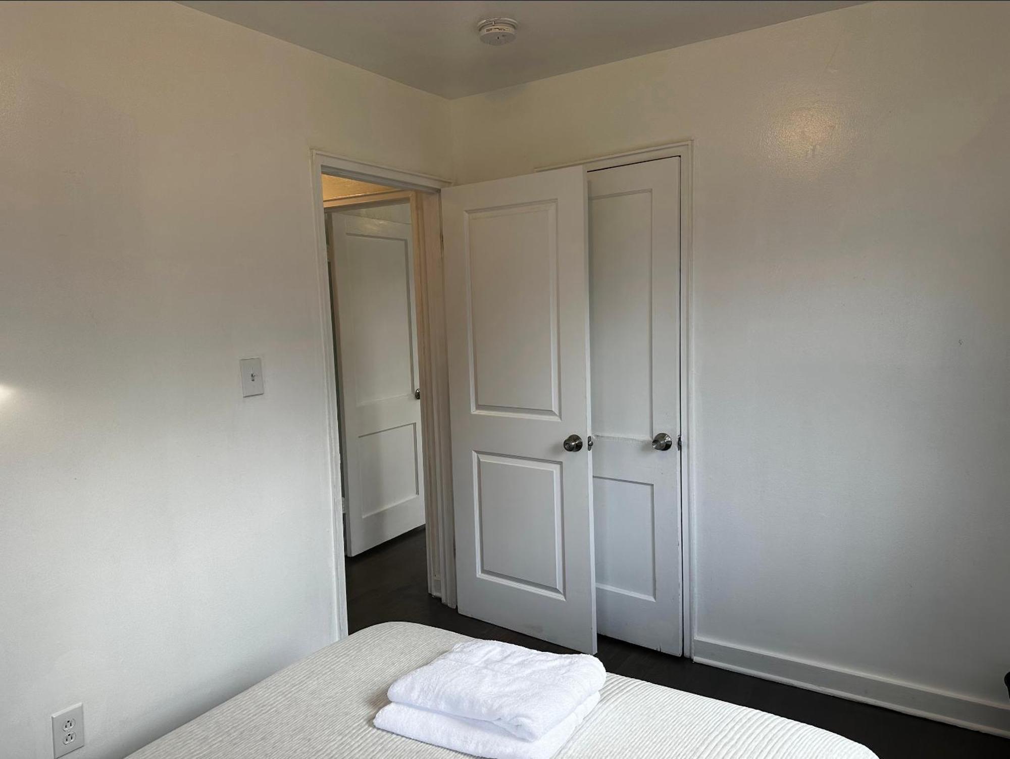 Quaint 3/2.5 Home In Fort Dupont Washington Bagian luar foto
